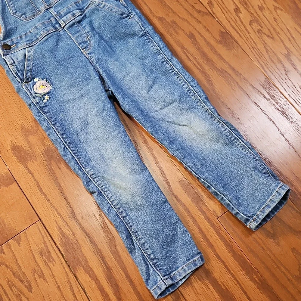 Vintage OshKosh B'Gosh Kids Overalls Size 4T Blue Denim Floral Embroidery